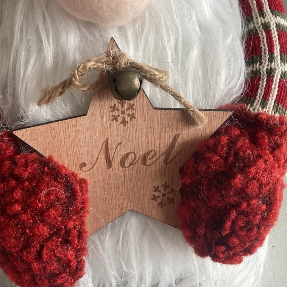 NWT- STUNNING- 28.5” Red Holiday Gnome Sitter Decoration w/ a Wooden NOEL Star - Picture 6 of 17